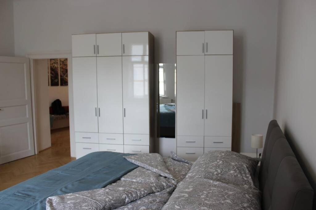 Apartamento Wunderschone Altbauwohnung In Zentraler Lage Viena