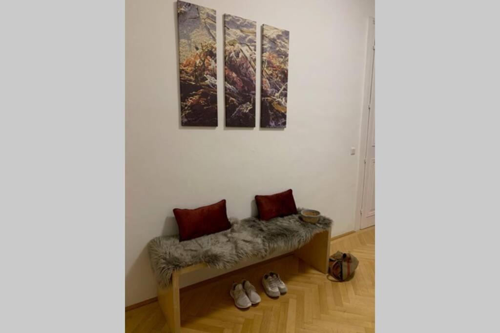 Apartamento Wunderschone Altbauwohnung In Zentraler Lage *