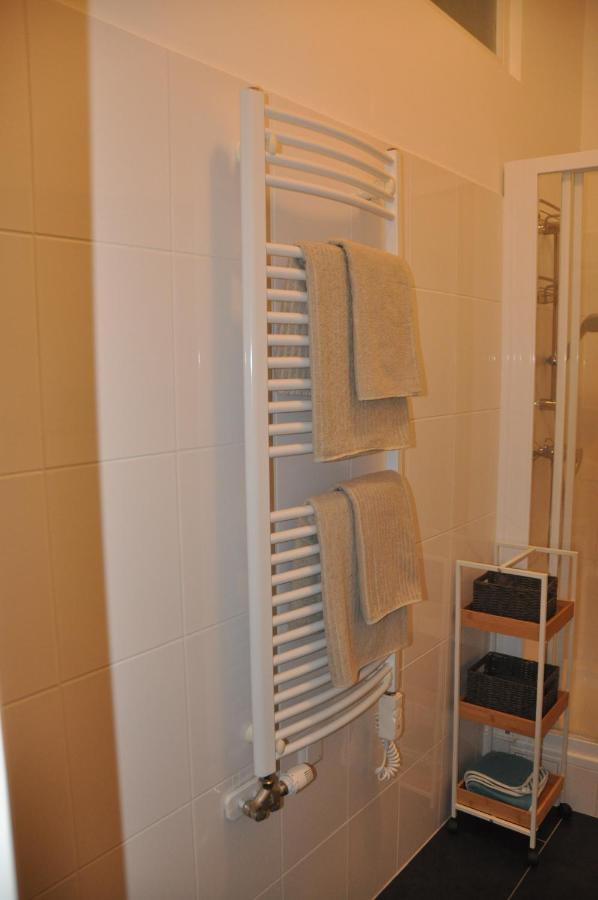 Wunderschone Altbauwohnung In Zentraler Lage Viena