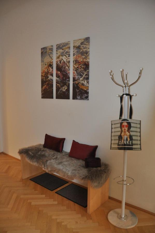 Apartamento Wunderschone Altbauwohnung In Zentraler Lage Viena